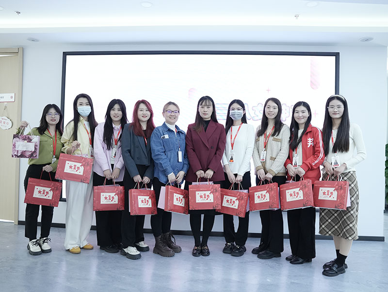 致天下所有女神：无限可能，终身美丽，女神节快乐！