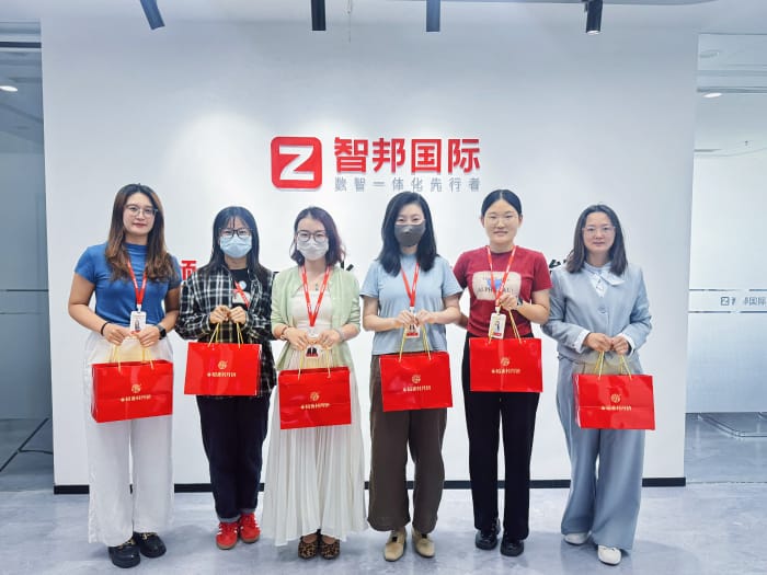 月满华诞,家国同庆,智邦国际祝您中秋国庆双节快乐! 月满华诞,家国同庆,智邦国际祝您中秋国庆双节快乐!