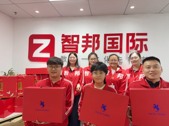 月满华诞,家国同庆,智邦国际祝您中秋国庆双节快乐! 月满华诞,家国同庆,智邦国际祝您中秋国庆双节快乐!